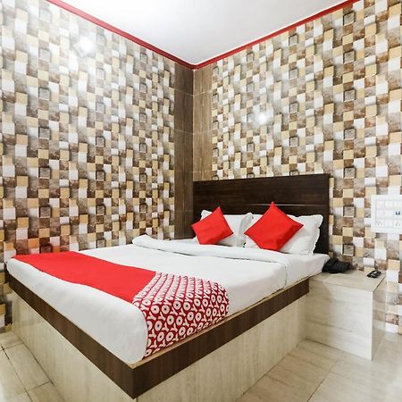 Oyo 69534 Hotel Nanda Tower Hanumangarh Екстер'єр фото
