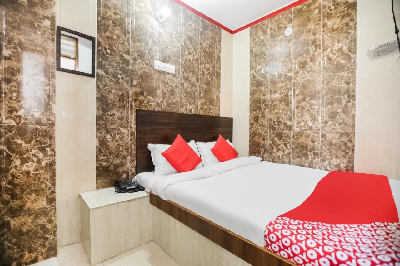 Oyo 69534 Hotel Nanda Tower Hanumangarh Екстер'єр фото