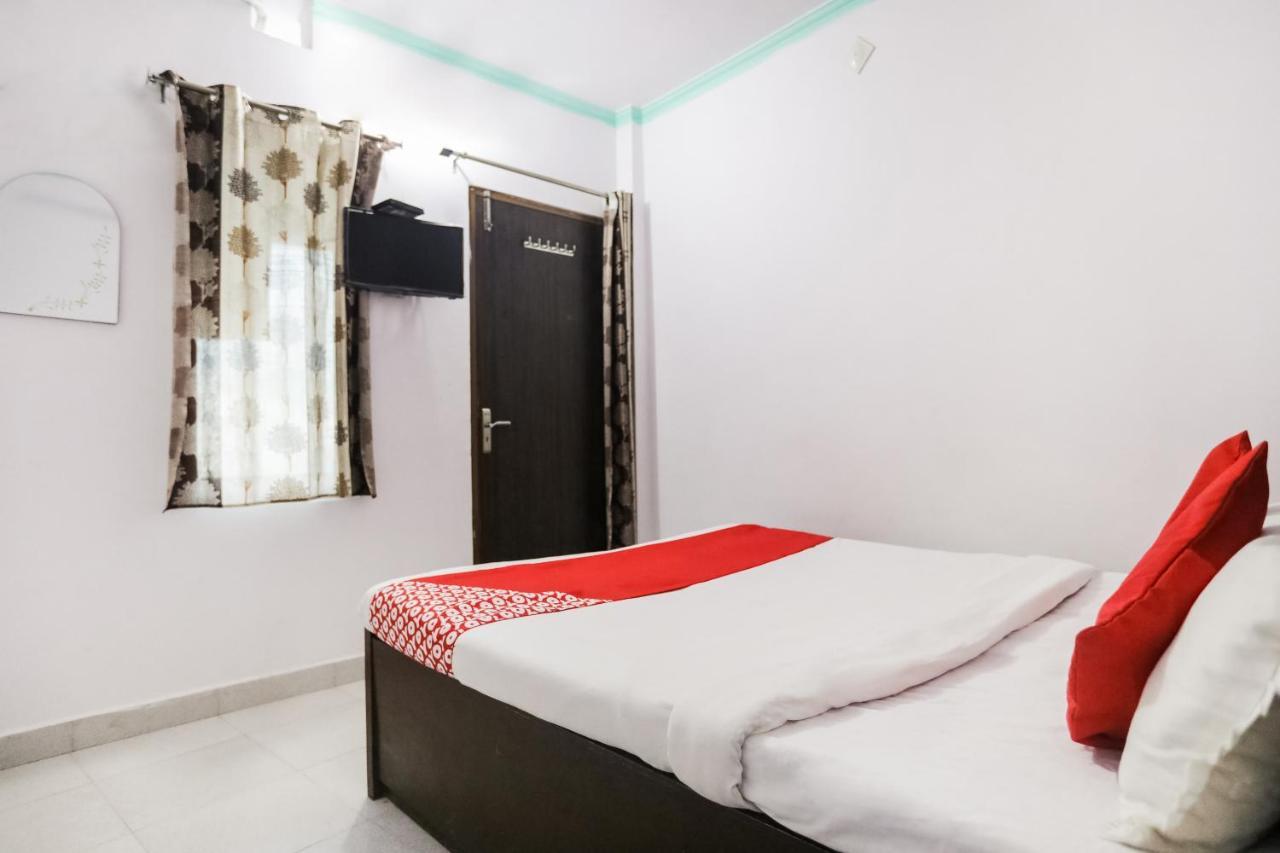 Oyo 69534 Hotel Nanda Tower Hanumangarh Екстер'єр фото
